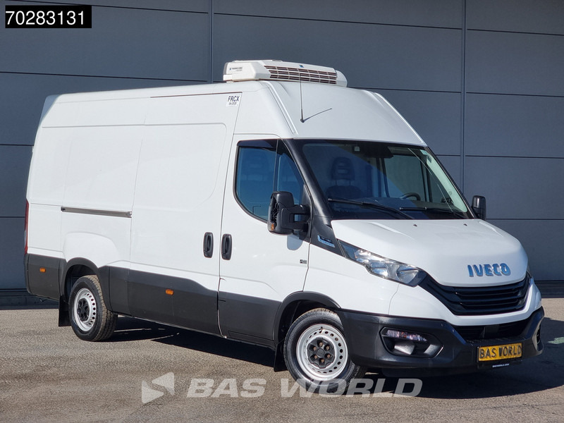 Kylmäauto Iveco Daily 35S16 SCHADE/DAMAGE! Koelwagen Vriezer Automaat Thermo King V-300 MAX Airco Cruise Parkeersensoren Kühl Kühler Koel Koeler Kühlw: kuva Kylmäauto Iveco Daily 35S16 SCHADE/DAMAGE! Koelwagen Vriezer Automaat Thermo King V-300 MAX Airco Cruise Parkeersensoren Kühl Kühler Koel Koeler Kühlw