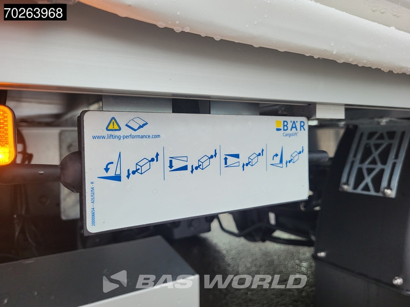 Uusi Pressukapelli tavara-auto Iveco Daily 35S18 3.0L Automaat Schuifzeilen met Laadklep ACC Navi Bakwagen Schuifzeil Zeilen Koffer Meubelbak 28m3 Airco: kuva Uusi Pressukapelli tavara-auto Iveco Daily 35S18 3.0L Automaat Schuifzeilen met Laadklep ACC Navi Bakwagen Schuifzeil Zeilen Koffer Meubelbak 28m3 Airco