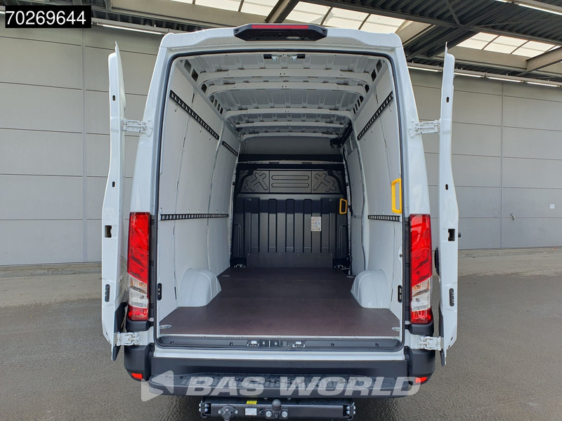 Iveco Daily 35S21 3.0L Automaat Black Edition 2025 model L2H2 Trekhaak Tacho ACC LED CarPlay Velgen Camera 12m3 Airco Trekhaak - Pakettiauto: kuva Iveco Daily 35S21 3.0L Automaat Black Edition 2025 model L2H2 Trekhaak Tacho ACC LED CarPlay Velgen Camera 12m3 Airco Trekhaak - Pakettiauto Iveco Daily 35S21 3.0L Automaat Black Edition 2025 model L2H2 Trekhaak Tacho ACC LED CarPlay Velgen Camera 12m3 Airco Trekhaak - Pakettiauto: kuva Iveco Daily 35S21 3.0L Automaat Black Edition 2025 model L2H2 Trekhaak Tacho ACC LED CarPlay Velgen Camera 12m3 Airco Trekhaak - Pakettiauto