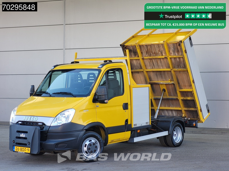 Iveco Daily 50C15 3.0L Kipper met Kist Dubbellucht 3,5t Trekhaak Kieper Tipper Benne Trekhaak - Kippilava-auto: kuva Iveco Daily 50C15 3.0L Kipper met Kist Dubbellucht 3,5t Trekhaak Kieper Tipper Benne Trekhaak - Kippilava-auto Iveco Daily 50C15 3.0L Kipper met Kist Dubbellucht 3,5t Trekhaak Kieper Tipper Benne Trekhaak - Kippilava-auto: kuva Iveco Daily 50C15 3.0L Kipper met Kist Dubbellucht 3,5t Trekhaak Kieper Tipper Benne Trekhaak - Kippilava-auto