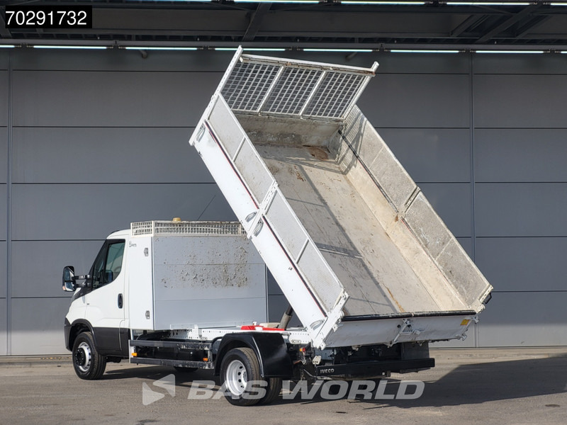 Iveco Daily 72C18 3.0L Open Laadbak met Kist Dubbellucht 3,5t Trekhaak Airco Cruise Euro6 Pritsche Pickup Open Box Airco Trekhaak Cruise con - Avolava pakettiauto: kuva Iveco Daily 72C18 3.0L Open Laadbak met Kist Dubbellucht 3,5t Trekhaak Airco Cruise Euro6 Pritsche Pickup Open Box Airco Trekhaak Cruise con - Avolava pakettiauto Iveco Daily 72C18 3.0L Open Laadbak met Kist Dubbellucht 3,5t Trekhaak Airco Cruise Euro6 Pritsche Pickup Open Box Airco Trekhaak Cruise con - Avolava pakettiauto: kuva Iveco Daily 72C18 3.0L Open Laadbak met Kist Dubbellucht 3,5t Trekhaak Airco Cruise Euro6 Pritsche Pickup Open Box Airco Trekhaak Cruise con - Avolava pakettiauto