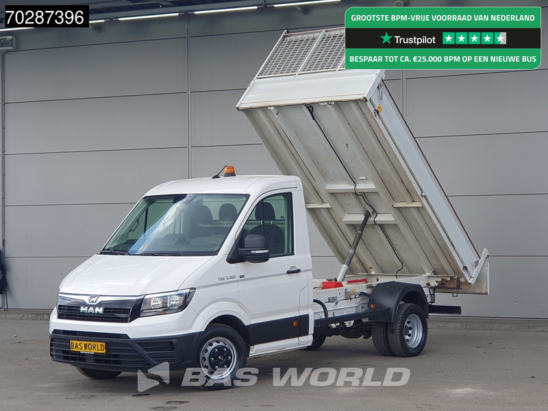 MAN TGE 3.180 Kipper Dubbellucht 3,5t Trekhaak Airco Cruise Euro6 Tipper Benne Kieper 2m3 Airco Trekhaak Cruise control - Kippilava-auto: kuva MAN TGE 3.180 Kipper Dubbellucht 3,5t Trekhaak Airco Cruise Euro6 Tipper Benne Kieper 2m3 Airco Trekhaak Cruise control - Kippilava-auto MAN TGE 3.180 Kipper Dubbellucht 3,5t Trekhaak Airco Cruise Euro6 Tipper Benne Kieper 2m3 Airco Trekhaak Cruise control - Kippilava-auto: kuva MAN TGE 3.180 Kipper Dubbellucht 3,5t Trekhaak Airco Cruise Euro6 Tipper Benne Kieper 2m3 Airco Trekhaak Cruise control - Kippilava-auto