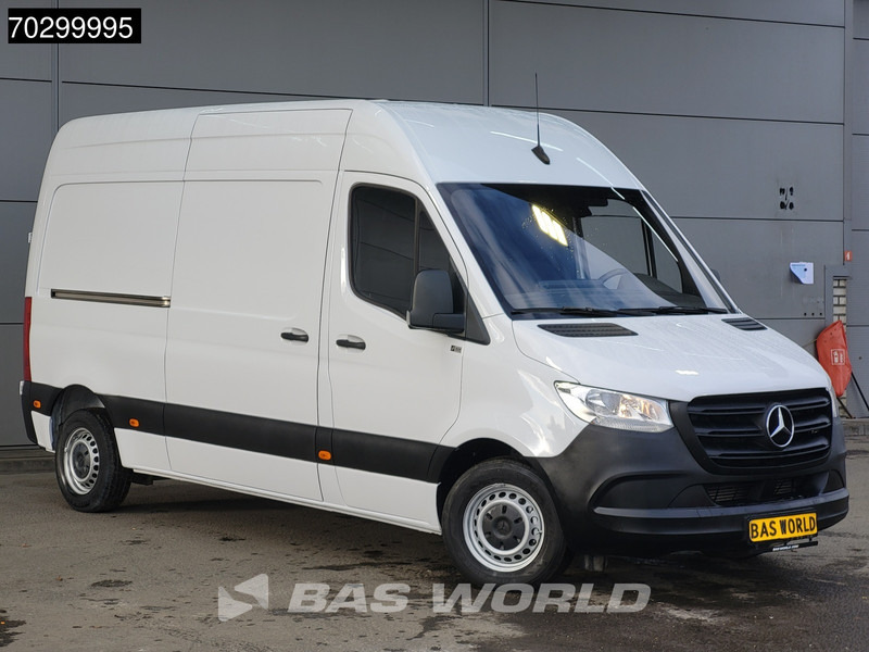 Mercedes-Benz Sprinter 311 CDI L2H2 Airco Cruise MBUX CarPlay Euro6 L2 Airco Cruise control - Pieni pakettiauto: kuva Mercedes-Benz Sprinter 311 CDI L2H2 Airco Cruise MBUX CarPlay Euro6 L2 Airco Cruise control - Pieni pakettiauto Mercedes-Benz Sprinter 311 CDI L2H2 Airco Cruise MBUX CarPlay Euro6 L2 Airco Cruise control - Pieni pakettiauto: kuva Mercedes-Benz Sprinter 311 CDI L2H2 Airco Cruise MBUX CarPlay Euro6 L2 Airco Cruise control - Pieni pakettiauto