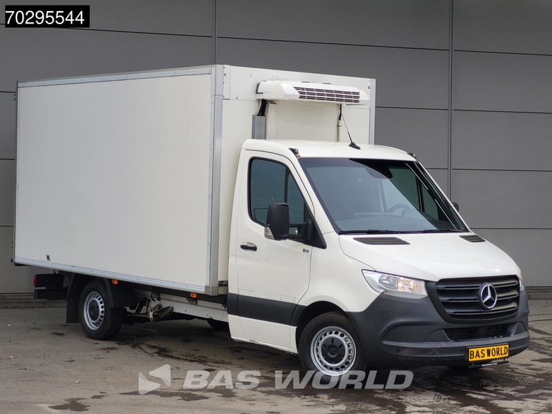 Mercedes-Benz Sprinter 314 CDI Automaat Koelwagen Thermo King V-200 MAX Airco Camera Euro6 Koeler Koel Kühler Kühl Kühlwagen Kühlkoffer Airco - Kylmäauto: kuva Mercedes-Benz Sprinter 314 CDI Automaat Koelwagen Thermo King V-200 MAX Airco Camera Euro6 Koeler Koel Kühler Kühl Kühlwagen Kühlkoffer Airco - Kylmäauto Mercedes-Benz Sprinter 314 CDI Automaat Koelwagen Thermo King V-200 MAX Airco Camera Euro6 Koeler Koel Kühler Kühl Kühlwagen Kühlkoffer Airco - Kylmäauto: kuva Mercedes-Benz Sprinter 314 CDI Automaat Koelwagen Thermo King V-200 MAX Airco Camera Euro6 Koeler Koel Kühler Kühl Kühlwagen Kühlkoffer Airco - Kylmäauto