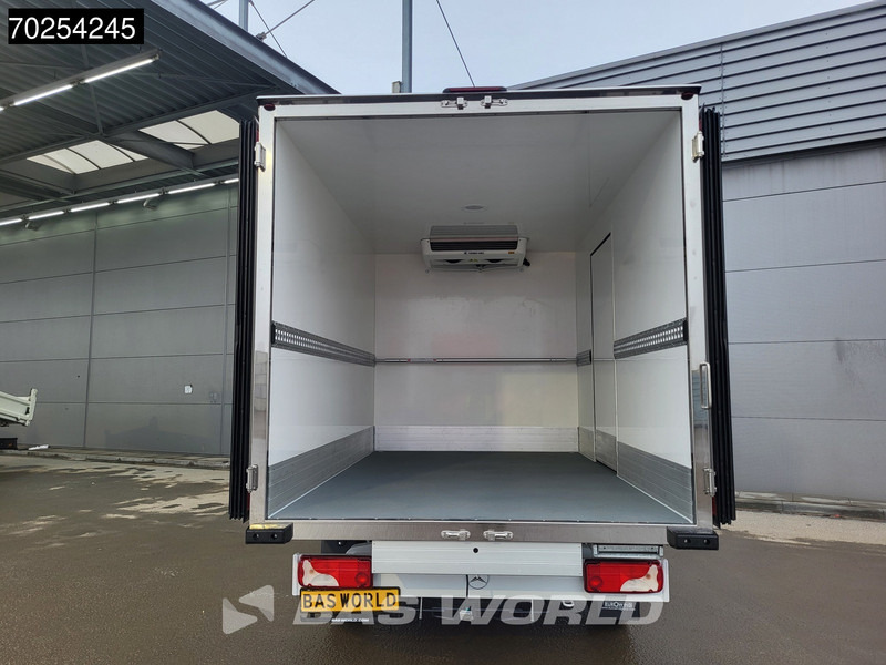 Mercedes-Benz Sprinter 315 CDI Automaat Koelwagen Thermo King V-300max 230V stekker Bakwagen Koel Kühlwagen Airco - Kylmäauto: kuva Mercedes-Benz Sprinter 315 CDI Automaat Koelwagen Thermo King V-300max 230V stekker Bakwagen Koel Kühlwagen Airco - Kylmäauto Mercedes-Benz Sprinter 315 CDI Automaat Koelwagen Thermo King V-300max 230V stekker Bakwagen Koel Kühlwagen Airco - Kylmäauto: kuva Mercedes-Benz Sprinter 315 CDI Automaat Koelwagen Thermo King V-300max 230V stekker Bakwagen Koel Kühlwagen Airco - Kylmäauto