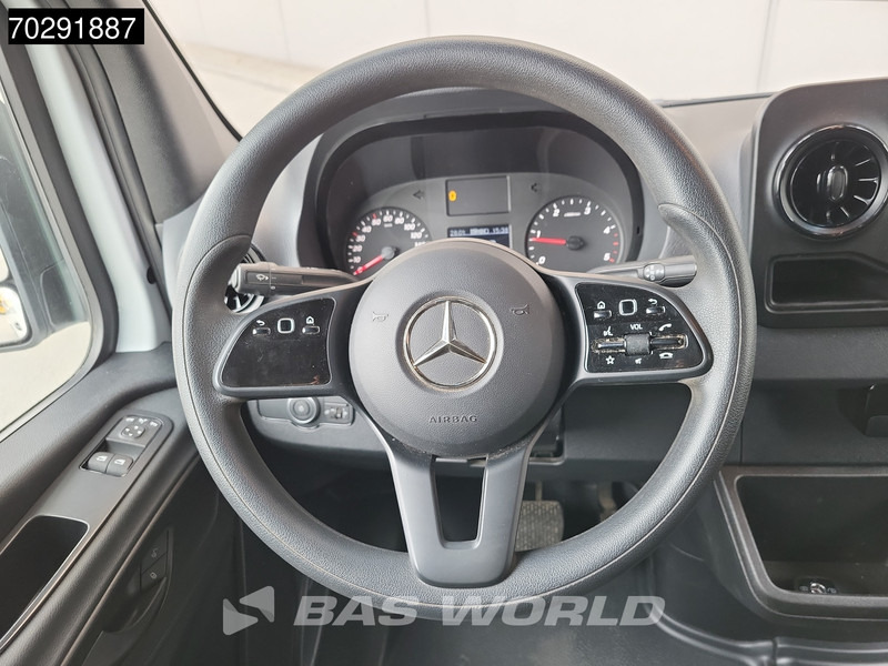 Pakettiauto Mercedes-Benz Sprinter 317 CDI Automaat L3H2 Airco Cruise Camera Parkeersensoren MBUX CarPlay Euro6 L3 Maxi 15m3 Airco: kuva Pakettiauto Mercedes-Benz Sprinter 317 CDI Automaat L3H2 Airco Cruise Camera Parkeersensoren MBUX CarPlay Euro6 L3 Maxi 15m3 Airco