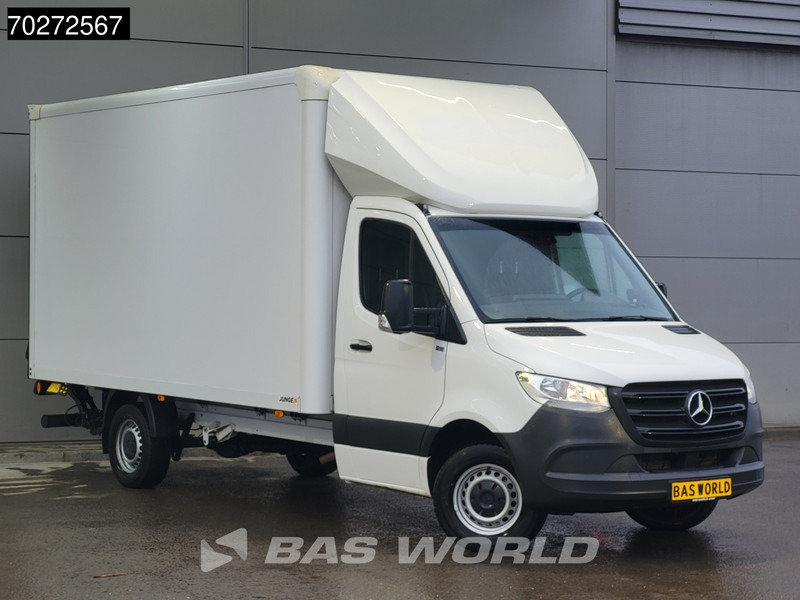 Mercedes-Benz Sprinter 317 CDI Bakwagen Automaat Laadklep Camera Meubelbak Koffer LBW 20m3 Airco - Jakeluauto: kuva Mercedes-Benz Sprinter 317 CDI Bakwagen Automaat Laadklep Camera Meubelbak Koffer LBW 20m3 Airco - Jakeluauto Mercedes-Benz Sprinter 317 CDI Bakwagen Automaat Laadklep Camera Meubelbak Koffer LBW 20m3 Airco - Jakeluauto: kuva Mercedes-Benz Sprinter 317 CDI Bakwagen Automaat Laadklep Camera Meubelbak Koffer LBW 20m3 Airco - Jakeluauto