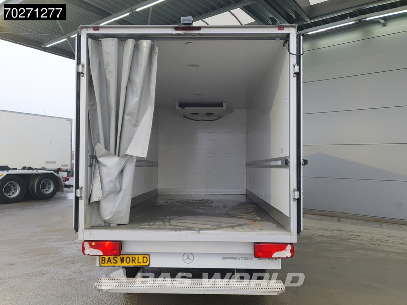 Mercedes-Benz Sprinter 317 CDI Koelwagen Automaat Carrier Xarios 350 230V stekker Cruise Airco Camera Koel Kühlkoffer Koeler Bakwagen 17m3 Airco Cruise - Kylmäauto: kuva Mercedes-Benz Sprinter 317 CDI Koelwagen Automaat Carrier Xarios 350 230V stekker Cruise Airco Camera Koel Kühlkoffer Koeler Bakwagen 17m3 Airco Cruise - Kylmäauto Mercedes-Benz Sprinter 317 CDI Koelwagen Automaat Carrier Xarios 350 230V stekker Cruise Airco Camera Koel Kühlkoffer Koeler Bakwagen 17m3 Airco Cruise - Kylmäauto: kuva Mercedes-Benz Sprinter 317 CDI Koelwagen Automaat Carrier Xarios 350 230V stekker Cruise Airco Camera Koel Kühlkoffer Koeler Bakwagen 17m3 Airco Cruise - Kylmäauto