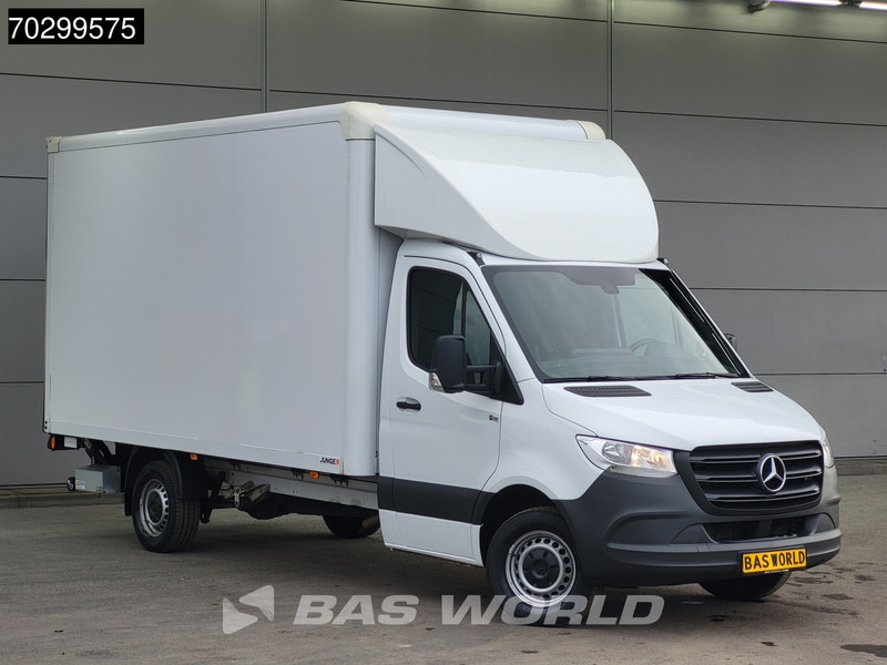 Mercedes-Benz Sprinter 317 CDI Laadklep Automaat Bakwagen 170PK Airco Camera Euro6 Meubelbak Koffer Airco - Jakeluauto: kuva Mercedes-Benz Sprinter 317 CDI Laadklep Automaat Bakwagen 170PK Airco Camera Euro6 Meubelbak Koffer Airco - Jakeluauto Mercedes-Benz Sprinter 317 CDI Laadklep Automaat Bakwagen 170PK Airco Camera Euro6 Meubelbak Koffer Airco - Jakeluauto: kuva Mercedes-Benz Sprinter 317 CDI Laadklep Automaat Bakwagen 170PK Airco Camera Euro6 Meubelbak Koffer Airco - Jakeluauto