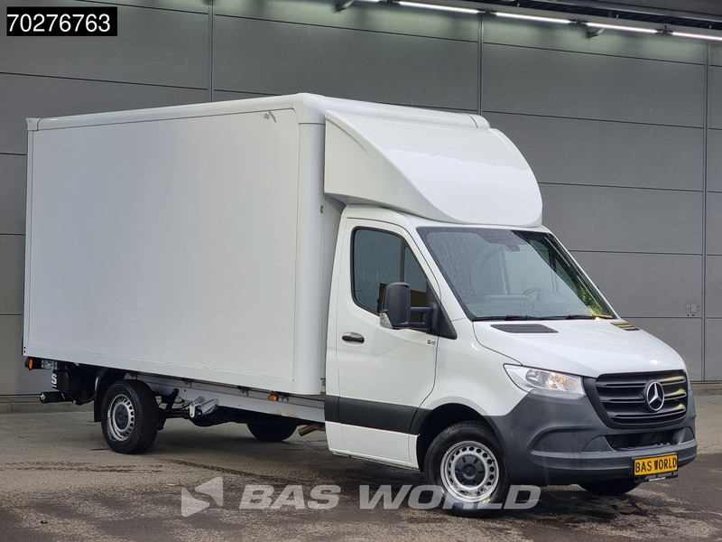 Mercedes-Benz Sprinter 317 CDI Laadklep Automaat Bakwagen Airco MBUX Carplay Meubelbak Koffer Airco - Jakeluauto: kuva Mercedes-Benz Sprinter 317 CDI Laadklep Automaat Bakwagen Airco MBUX Carplay Meubelbak Koffer Airco - Jakeluauto Mercedes-Benz Sprinter 317 CDI Laadklep Automaat Bakwagen Airco MBUX Carplay Meubelbak Koffer Airco - Jakeluauto: kuva Mercedes-Benz Sprinter 317 CDI Laadklep Automaat Bakwagen Airco MBUX Carplay Meubelbak Koffer Airco - Jakeluauto