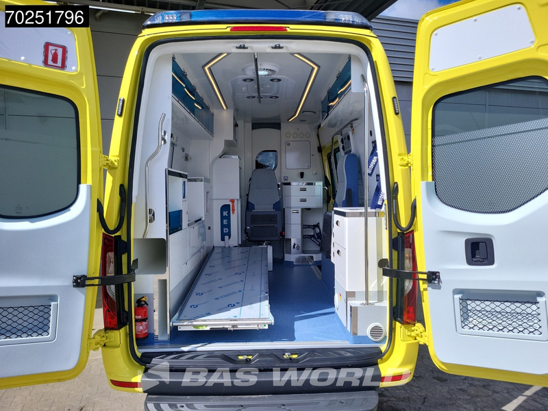 Mercedes-Benz Sprinter 319 CDI Automaat L2H2 New! Ambulance Ziekenwagen Rettungswagen Krankenwagen 10m3 Airco Cruise control - Ambulanssi: kuva Mercedes-Benz Sprinter 319 CDI Automaat L2H2 New! Ambulance Ziekenwagen Rettungswagen Krankenwagen 10m3 Airco Cruise control - Ambulanssi Mercedes-Benz Sprinter 319 CDI Automaat L2H2 New! Ambulance Ziekenwagen Rettungswagen Krankenwagen 10m3 Airco Cruise control - Ambulanssi: kuva Mercedes-Benz Sprinter 319 CDI Automaat L2H2 New! Ambulance Ziekenwagen Rettungswagen Krankenwagen 10m3 Airco Cruise control - Ambulanssi