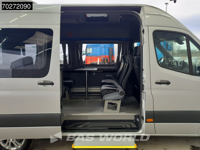 Mercedes-Benz Sprinter 319 CDI Automaat VIP Personenvervoer Taxi TV Webasto klima Kombi Tourer Navi LED Airco Dubbel cabine Cruise control - Minibussi, Pikkubussi: kuva Mercedes-Benz Sprinter 319 CDI Automaat VIP Personenvervoer Taxi TV Webasto klima Kombi Tourer Navi LED Airco Dubbel cabine Cruise control - Minibussi, Pikkubussi Mercedes-Benz Sprinter 319 CDI Automaat VIP Personenvervoer Taxi TV Webasto klima Kombi Tourer Navi LED Airco Dubbel cabine Cruise control - Minibussi, Pikkubussi: kuva Mercedes-Benz Sprinter 319 CDI Automaat VIP Personenvervoer Taxi TV Webasto klima Kombi Tourer Navi LED Airco Dubbel cabine Cruise control - Minibussi, Pikkubussi