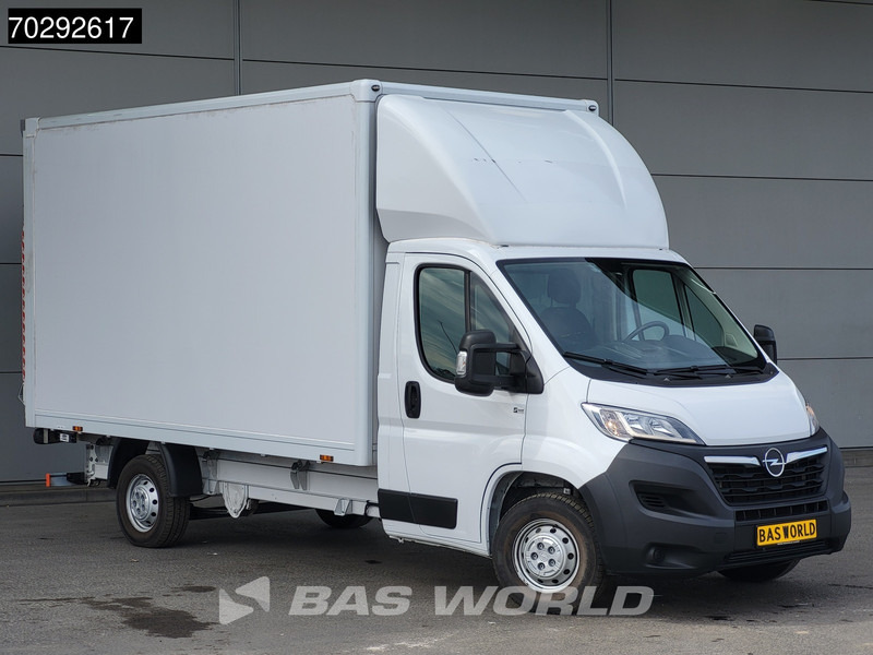 Opel Movano 140PK Laadklep Bakwagen Airco Camera Cruise D'Hollandia Meubelbak Koffer 18m3 Airco Cruise control - Jakeluauto: kuva Opel Movano 140PK Laadklep Bakwagen Airco Camera Cruise D'Hollandia Meubelbak Koffer 18m3 Airco Cruise control - Jakeluauto Opel Movano 140PK Laadklep Bakwagen Airco Camera Cruise D'Hollandia Meubelbak Koffer 18m3 Airco Cruise control - Jakeluauto: kuva Opel Movano 140PK Laadklep Bakwagen Airco Camera Cruise D'Hollandia Meubelbak Koffer 18m3 Airco Cruise control - Jakeluauto