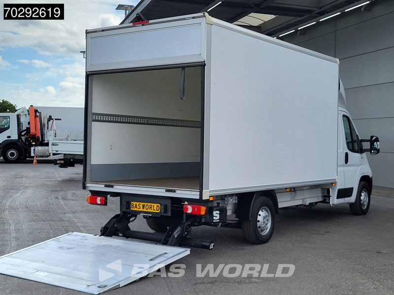 Opel Movano 140PK Laadklep Bakwagen Airco Cruise Camera Euro6 Meubelbak Koffer 18m3 Airco Cruise control - Jakeluauto: kuva Opel Movano 140PK Laadklep Bakwagen Airco Cruise Camera Euro6 Meubelbak Koffer 18m3 Airco Cruise control - Jakeluauto Opel Movano 140PK Laadklep Bakwagen Airco Cruise Camera Euro6 Meubelbak Koffer 18m3 Airco Cruise control - Jakeluauto: kuva Opel Movano 140PK Laadklep Bakwagen Airco Cruise Camera Euro6 Meubelbak Koffer 18m3 Airco Cruise control - Jakeluauto