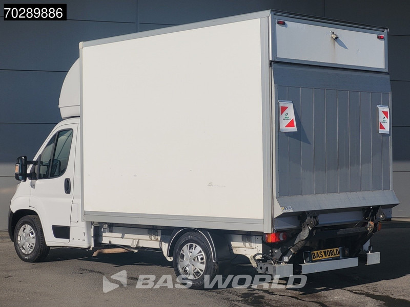 Opel Movano 165PK Laadklep Zijdeur Bakwagen Airco Cruise Camera Standkachel Euro6 Meubelbak Koffer 16m3 Airco Cruise control - Jakeluauto: kuva Opel Movano 165PK Laadklep Zijdeur Bakwagen Airco Cruise Camera Standkachel Euro6 Meubelbak Koffer 16m3 Airco Cruise control - Jakeluauto Opel Movano 165PK Laadklep Zijdeur Bakwagen Airco Cruise Camera Standkachel Euro6 Meubelbak Koffer 16m3 Airco Cruise control - Jakeluauto: kuva Opel Movano 165PK Laadklep Zijdeur Bakwagen Airco Cruise Camera Standkachel Euro6 Meubelbak Koffer 16m3 Airco Cruise control - Jakeluauto