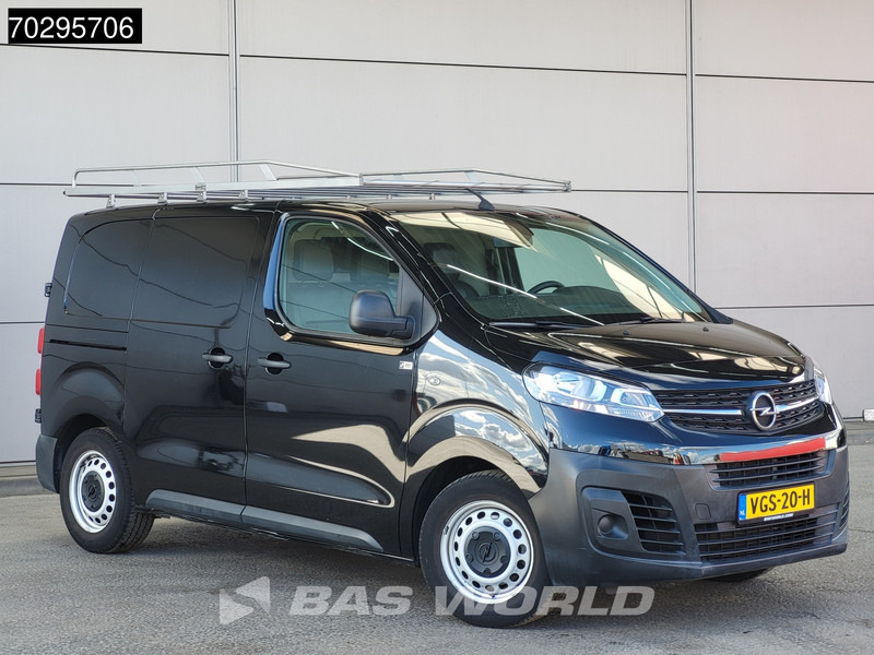 Opel Vivaro 100PK L1H1 Airco Cruise Imperiaal Euro6 L1 Airco Trekhaak Cruise control - Pieni pakettiauto: kuva Opel Vivaro 100PK L1H1 Airco Cruise Imperiaal Euro6 L1 Airco Trekhaak Cruise control - Pieni pakettiauto Opel Vivaro 100PK L1H1 Airco Cruise Imperiaal Euro6 L1 Airco Trekhaak Cruise control - Pieni pakettiauto: kuva Opel Vivaro 100PK L1H1 Airco Cruise Imperiaal Euro6 L1 Airco Trekhaak Cruise control - Pieni pakettiauto