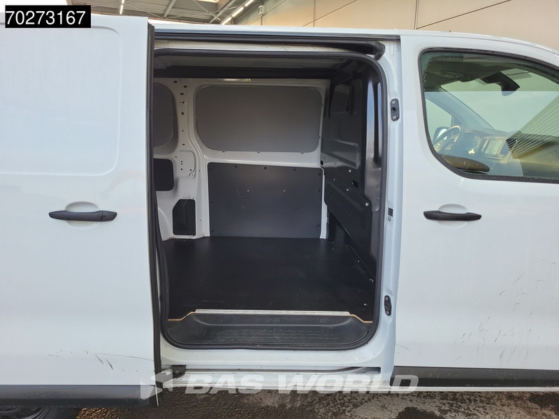 Opel Vivaro 145pk L3H1 Navi Airco Cruise Camera Parkeersensoren Airco Euro6 L3 5m3 Airco Cruise control - Pieni pakettiauto: kuva Opel Vivaro 145pk L3H1 Navi Airco Cruise Camera Parkeersensoren Airco Euro6 L3 5m3 Airco Cruise control - Pieni pakettiauto Opel Vivaro 145pk L3H1 Navi Airco Cruise Camera Parkeersensoren Airco Euro6 L3 5m3 Airco Cruise control - Pieni pakettiauto: kuva Opel Vivaro 145pk L3H1 Navi Airco Cruise Camera Parkeersensoren Airco Euro6 L3 5m3 Airco Cruise control - Pieni pakettiauto