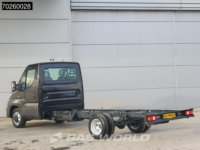 Iveco Daily 35C21 Automaat 410WB Chassis Cabine LED Navi ACC Fahrgestell Airco - Tavara-auto: kuva Iveco Daily 35C21 Automaat 410WB Chassis Cabine LED Navi ACC Fahrgestell Airco - Tavara-auto Iveco Daily 35C21 Automaat 410WB Chassis Cabine LED Navi ACC Fahrgestell Airco - Tavara-auto: kuva Iveco Daily 35C21 Automaat 410WB Chassis Cabine LED Navi ACC Fahrgestell Airco - Tavara-auto