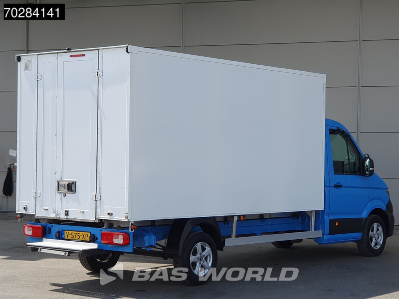Volkswagen Crafter 102pk Bakwagen Airco Euro6 Meubelbak Koffer 17m3 Airco - Jakeluauto: kuva Volkswagen Crafter 102pk Bakwagen Airco Euro6 Meubelbak Koffer 17m3 Airco - Jakeluauto Volkswagen Crafter 102pk Bakwagen Airco Euro6 Meubelbak Koffer 17m3 Airco - Jakeluauto: kuva Volkswagen Crafter 102pk Bakwagen Airco Euro6 Meubelbak Koffer 17m3 Airco - Jakeluauto