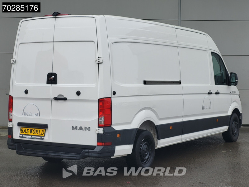 Volkswagen Crafter 140pk Automaat L4H3 Airco Camera PDC L3H2 15m3 Airco - Pakettiauto: kuva Volkswagen Crafter 140pk Automaat L4H3 Airco Camera PDC L3H2 15m3 Airco - Pakettiauto Volkswagen Crafter 140pk Automaat L4H3 Airco Camera PDC L3H2 15m3 Airco - Pakettiauto: kuva Volkswagen Crafter 140pk Automaat L4H3 Airco Camera PDC L3H2 15m3 Airco - Pakettiauto