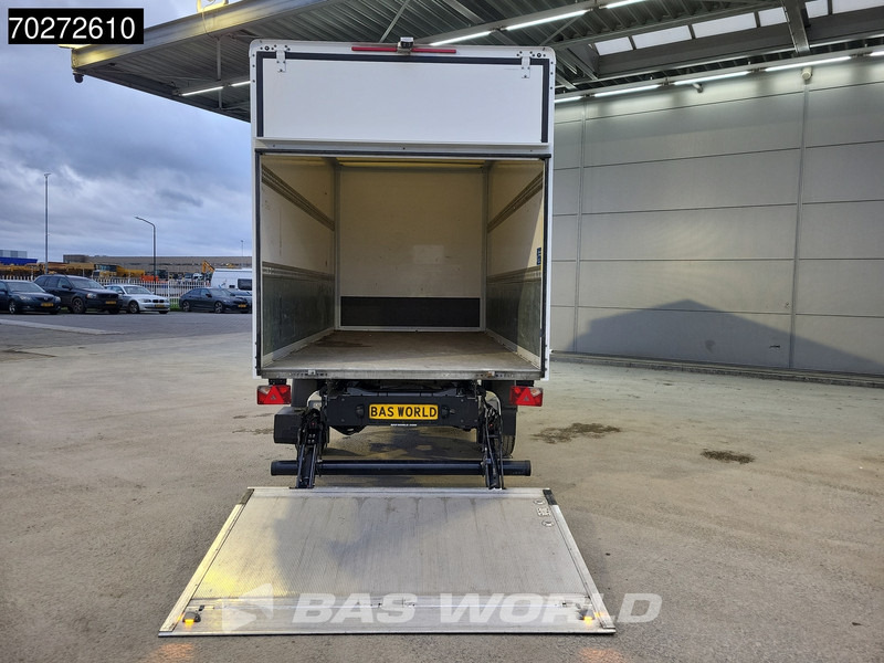Volkswagen Crafter 177pk Automaat Laadklep Bakwagen Airco Camera Meubelbak Koffer 19m3 Airco - Jakeluauto: kuva Volkswagen Crafter 177pk Automaat Laadklep Bakwagen Airco Camera Meubelbak Koffer 19m3 Airco - Jakeluauto Volkswagen Crafter 177pk Automaat Laadklep Bakwagen Airco Camera Meubelbak Koffer 19m3 Airco - Jakeluauto: kuva Volkswagen Crafter 177pk Automaat Laadklep Bakwagen Airco Camera Meubelbak Koffer 19m3 Airco - Jakeluauto