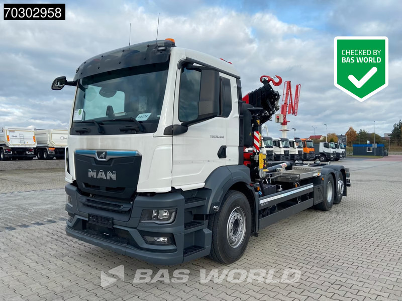 MAN TGS 26.440 6X2 NEW! Fassi 235A Crane Hyva 20-57-S Lift+ Steering Axle Euro 6 - Koukkulava kuorma-auto, Nosturiauto: kuva MAN TGS 26.440 6X2 NEW! Fassi 235A Crane Hyva 20-57-S Lift+ Steering Axle Euro 6 - Koukkulava kuorma-auto, Nosturiauto MAN TGS 26.440 6X2 NEW! Fassi 235A Crane Hyva 20-57-S Lift+ Steering Axle Euro 6 - Koukkulava kuorma-auto, Nosturiauto: kuva MAN TGS 26.440 6X2 NEW! Fassi 235A Crane Hyva 20-57-S Lift+ Steering Axle Euro 6 - Koukkulava kuorma-auto, Nosturiauto