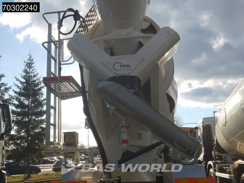 MAN TGS 41.400 8X4 12m3 FML mixer Steelsuspension Manual Airco EURO 2 - Betoniauto: kuva MAN TGS 41.400 8X4 12m3 FML mixer Steelsuspension Manual Airco EURO 2 - Betoniauto MAN TGS 41.400 8X4 12m3 FML mixer Steelsuspension Manual Airco EURO 2 - Betoniauto: kuva MAN TGS 41.400 8X4 12m3 FML mixer Steelsuspension Manual Airco EURO 2 - Betoniauto