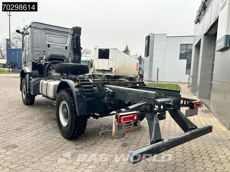 Mercedes-Benz Acrocs 2051 Arocs 4X4 NEW 4x4 chassis! Camper base Steel suspension Big-Axle Automatic Euro 6 - Kuorma-auto alusta: kuva Mercedes-Benz Acrocs 2051 Arocs 4X4 NEW 4x4 chassis! Camper base Steel suspension Big-Axle Automatic Euro 6 - Kuorma-auto alusta Mercedes-Benz Acrocs 2051 Arocs 4X4 NEW 4x4 chassis! Camper base Steel suspension Big-Axle Automatic Euro 6 - Kuorma-auto alusta: kuva Mercedes-Benz Acrocs 2051 Arocs 4X4 NEW 4x4 chassis! Camper base Steel suspension Big-Axle Automatic Euro 6 - Kuorma-auto alusta
