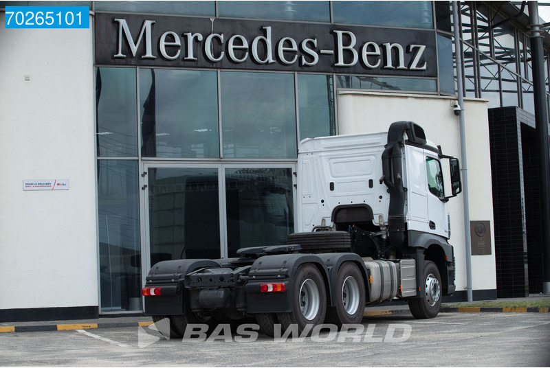 Mercedes-Benz Actros 2642 6X4 NEW! RHD 2x Tanks Euro 3 - Vetopöytäauto: kuva Mercedes-Benz Actros 2642 6X4 NEW! RHD 2x Tanks Euro 3 - Vetopöytäauto Mercedes-Benz Actros 2642 6X4 NEW! RHD 2x Tanks Euro 3 - Vetopöytäauto: kuva Mercedes-Benz Actros 2642 6X4 NEW! RHD 2x Tanks Euro 3 - Vetopöytäauto