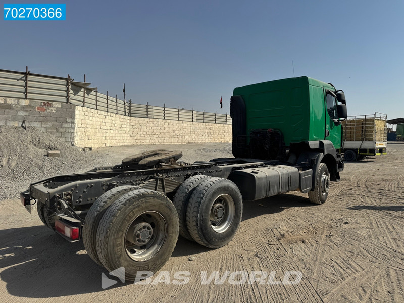 Renault Kerax 440 6X4 - Vetopöytäauto: kuva Renault Kerax 440 6X4 - Vetopöytäauto Renault Kerax 440 6X4 - Vetopöytäauto: kuva Renault Kerax 440 6X4 - Vetopöytäauto