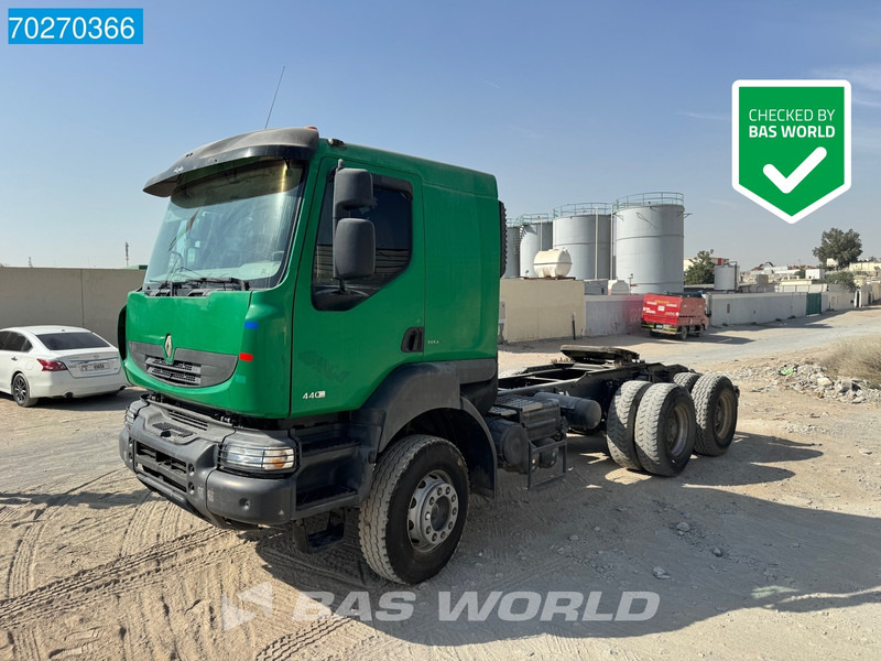 Renault Kerax 440 6X4 - Vetopöytäauto: kuva Renault Kerax 440 6X4 - Vetopöytäauto Renault Kerax 440 6X4 - Vetopöytäauto: kuva Renault Kerax 440 6X4 - Vetopöytäauto