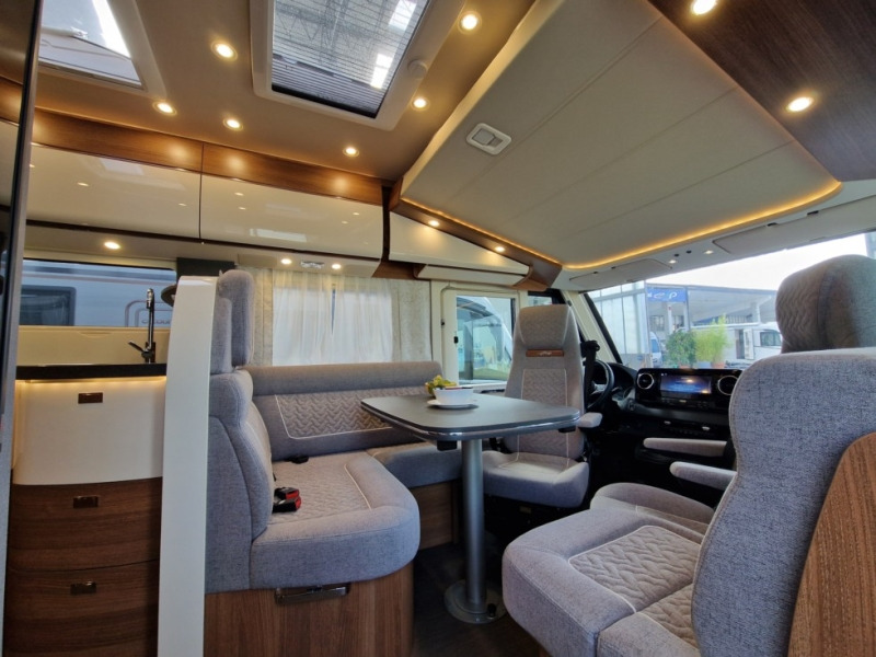 Carthago Carthago C2 Tourer I Mercedes 145 RB-LE - Integroitu asuntoauto: kuva Carthago Carthago C2 Tourer I Mercedes 145 RB-LE - Integroitu asuntoauto Carthago Carthago C2 Tourer I Mercedes 145 RB-LE - Integroitu asuntoauto: kuva Carthago Carthago C2 Tourer I Mercedes 145 RB-LE - Integroitu asuntoauto