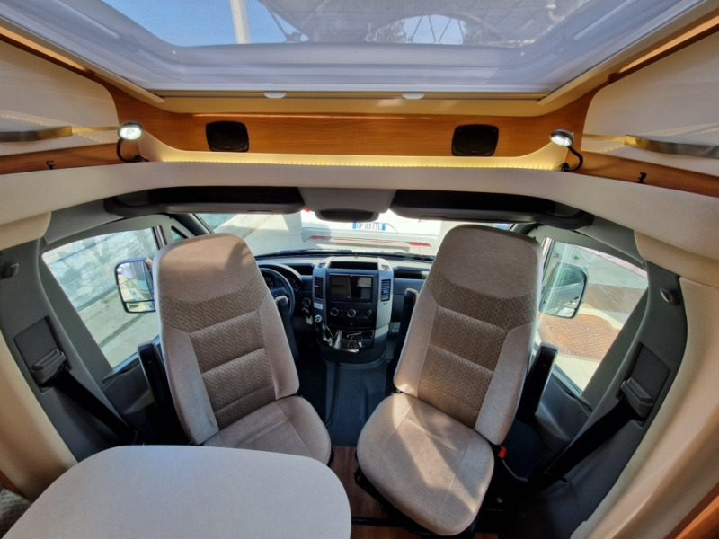 Hymer MLT 580 - Puoli-integroitu asuntoauto: kuva Hymer MLT 580 - Puoli-integroitu asuntoauto Hymer MLT 580 - Puoli-integroitu asuntoauto: kuva Hymer MLT 580 - Puoli-integroitu asuntoauto