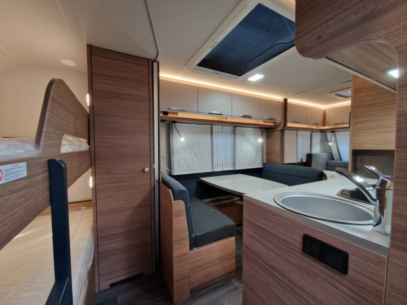 Knaus Sport 540 FDK - Asuntovaunu: kuva Knaus Sport 540 FDK - Asuntovaunu Knaus Sport 540 FDK - Asuntovaunu: kuva Knaus Sport 540 FDK - Asuntovaunu