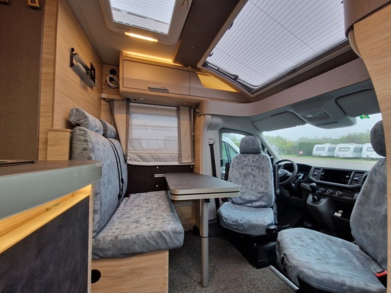 Knaus Van Ti Plus 650 MEG Platinum Selection - Puoli-integroitu asuntoauto: kuva Knaus Van Ti Plus 650 MEG Platinum Selection - Puoli-integroitu asuntoauto Knaus Van Ti Plus 650 MEG Platinum Selection - Puoli-integroitu asuntoauto: kuva Knaus Van Ti Plus 650 MEG Platinum Selection - Puoli-integroitu asuntoauto