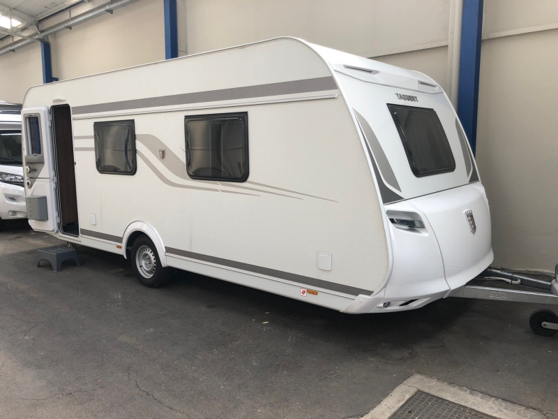 Rossini Camp - Asuntovaunu: kuva  Rossini Camp - Asuntovaunu Rossini Camp - Asuntovaunu: kuva  Rossini Camp - Asuntovaunu