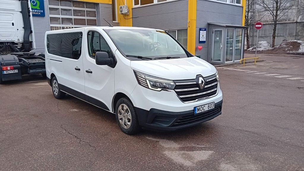 Renault Trafic Combi L2H1 3,0t Life - Minibussi, Pikkubussi: kuva Renault Trafic Combi L2H1 3,0t Life - Minibussi, Pikkubussi Renault Trafic Combi L2H1 3,0t Life - Minibussi, Pikkubussi: kuva Renault Trafic Combi L2H1 3,0t Life - Minibussi, Pikkubussi