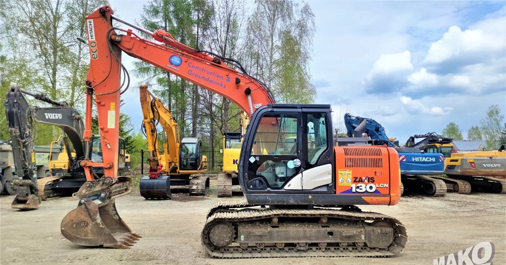 Hitachi ZX130 LCN-6 - Telakaivukone: kuva Hitachi ZX130 LCN-6 - Telakaivukone Hitachi ZX130 LCN-6 - Telakaivukone: kuva Hitachi ZX130 LCN-6 - Telakaivukone