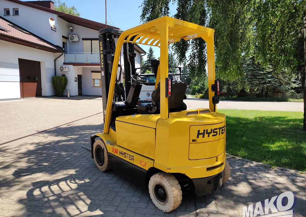 Hyster J2.50XM-717 - Sähkötrukki: kuva Hyster J2.50XM-717 - Sähkötrukki Hyster J2.50XM-717 - Sähkötrukki: kuva Hyster J2.50XM-717 - Sähkötrukki
