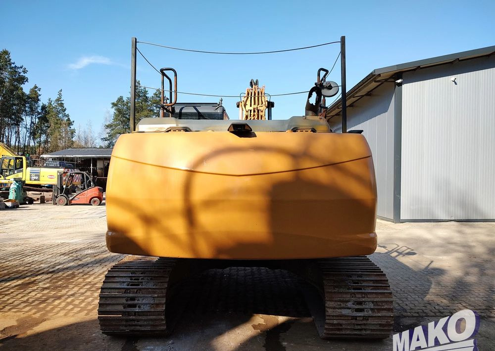 Komatsu CX 210 D - Telakaivukone: kuva Komatsu CX 210 D - Telakaivukone Komatsu CX 210 D - Telakaivukone: kuva Komatsu CX 210 D - Telakaivukone