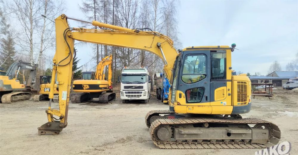 Komatsu PC138 US-8 - Telakaivukone: kuva Komatsu PC138 US-8 - Telakaivukone Komatsu PC138 US-8 - Telakaivukone: kuva Komatsu PC138 US-8 - Telakaivukone