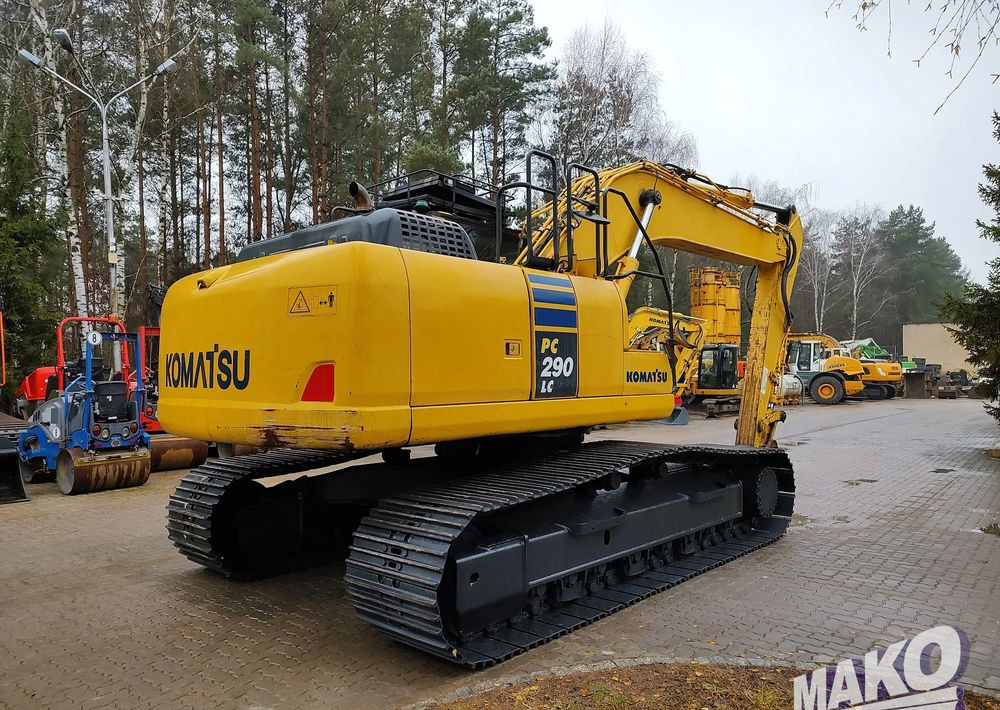 Komatsu PC290LC-10 - Telakaivukone: kuva Komatsu PC290LC-10 - Telakaivukone Komatsu PC290LC-10 - Telakaivukone: kuva Komatsu PC290LC-10 - Telakaivukone