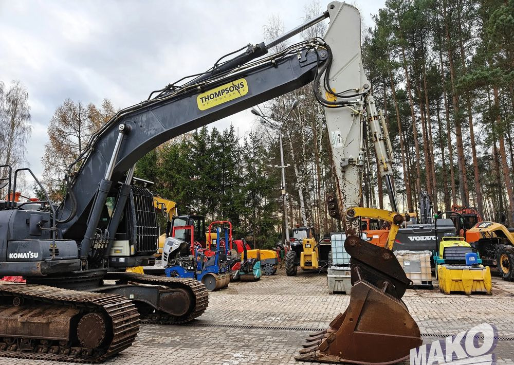 Komatsu PC290LC-10 - Telakaivukone: kuva Komatsu PC290LC-10 - Telakaivukone Komatsu PC290LC-10 - Telakaivukone: kuva Komatsu PC290LC-10 - Telakaivukone