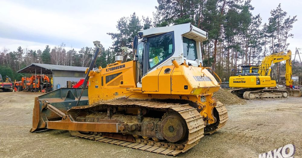Liebherr PR736LGP - Puskutraktori: kuva Liebherr PR736LGP - Puskutraktori Liebherr PR736LGP - Puskutraktori: kuva Liebherr PR736LGP - Puskutraktori
