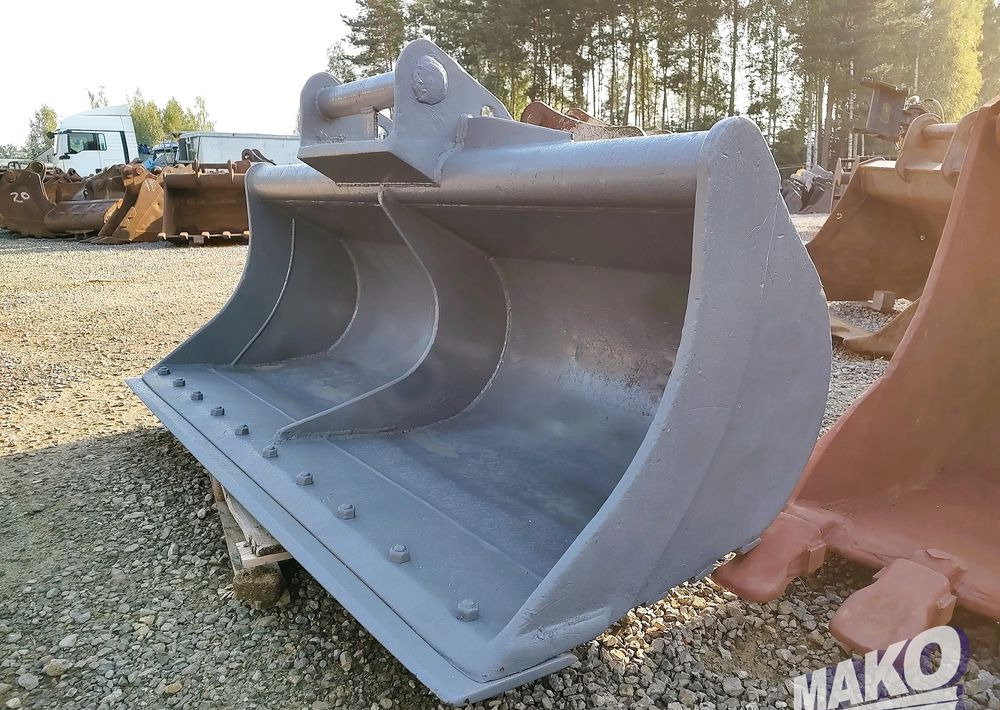 Łyżka skarpowa Keen 210cm Lehnhoff MS21 / MS25 - Lisälaitteet - Rakennuskoneet: kuva  Łyżka skarpowa Keen 210cm Lehnhoff MS21 / MS25 - Lisälaitteet - Rakennuskoneet Łyżka skarpowa Keen 210cm Lehnhoff MS21 / MS25 - Lisälaitteet - Rakennuskoneet: kuva  Łyżka skarpowa Keen 210cm Lehnhoff MS21 / MS25 - Lisälaitteet - Rakennuskoneet