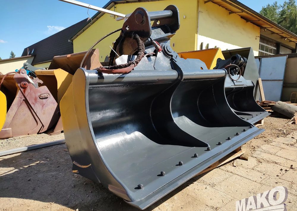 Łyżka skarpowa hydrauliczna 210cm Lehnhoff MS21 MS25 - Lisälaitteet - Rakennuskoneet: kuva  Łyżka skarpowa hydrauliczna 210cm Lehnhoff MS21 MS25 - Lisälaitteet - Rakennuskoneet Łyżka skarpowa hydrauliczna 210cm Lehnhoff MS21 MS25 - Lisälaitteet - Rakennuskoneet: kuva  Łyżka skarpowa hydrauliczna 210cm Lehnhoff MS21 MS25 - Lisälaitteet - Rakennuskoneet