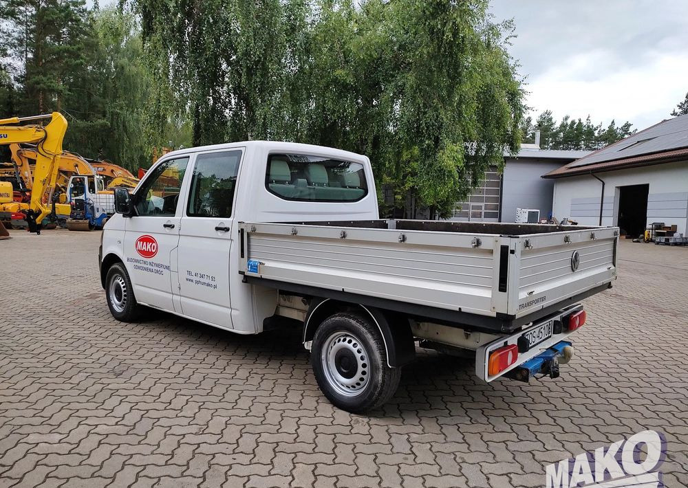 Volkswagen Transporter T5 - Lava-kuorma-auto: kuva Volkswagen Transporter T5 - Lava-kuorma-auto Volkswagen Transporter T5 - Lava-kuorma-auto: kuva Volkswagen Transporter T5 - Lava-kuorma-auto