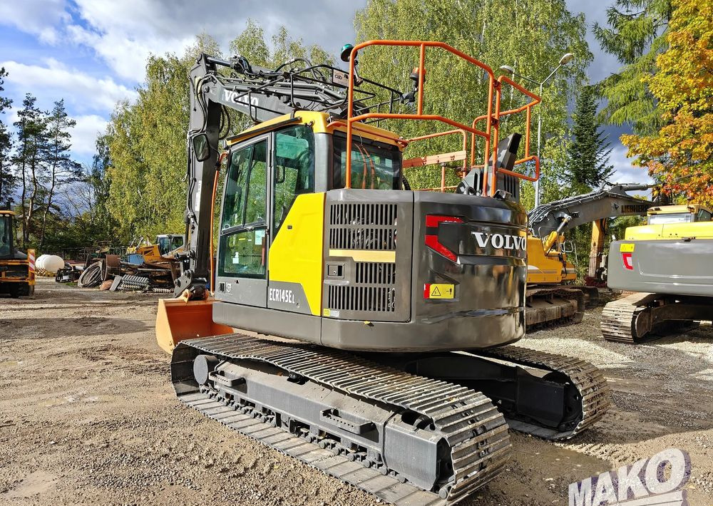 Volvo ECR 145 EL - Telakaivukone: kuva Volvo ECR 145 EL - Telakaivukone Volvo ECR 145 EL - Telakaivukone: kuva Volvo ECR 145 EL - Telakaivukone