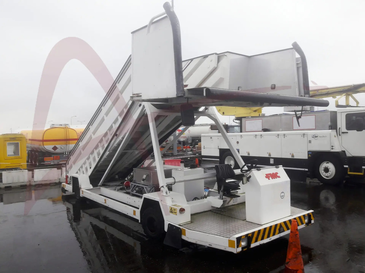 FMC SMART STEP - Matkustajaportaat: kuva FMC SMART STEP - Matkustajaportaat FMC SMART STEP - Matkustajaportaat: kuva FMC SMART STEP - Matkustajaportaat