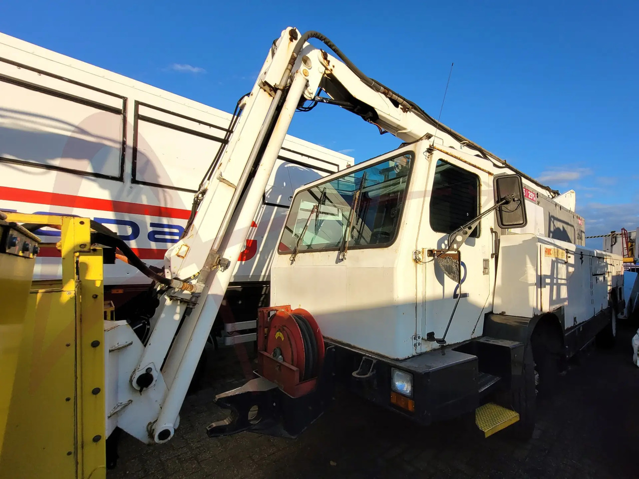 FMC TEMPEST 2 - Jäänpoistoauto: kuva FMC TEMPEST 2 - Jäänpoistoauto FMC TEMPEST 2 - Jäänpoistoauto: kuva FMC TEMPEST 2 - Jäänpoistoauto